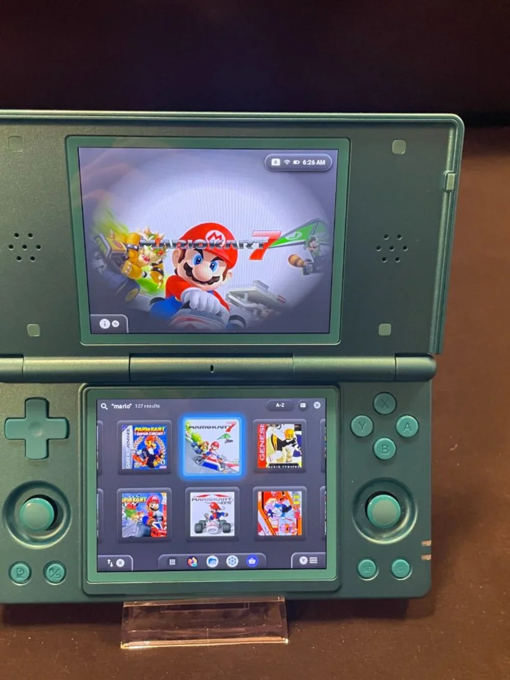Clamshell Retro Game Console Handheld 128gb With Custom OS